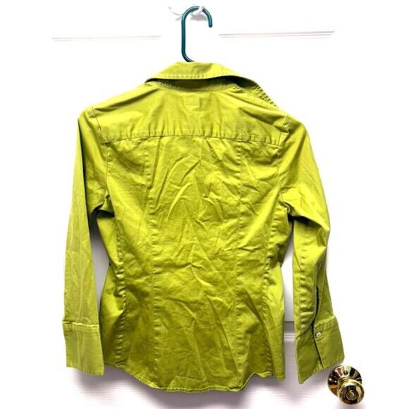 Banana Republic Apple Green Stretch Button Down, Women’s Size 2, READ - Picture 4 of 4